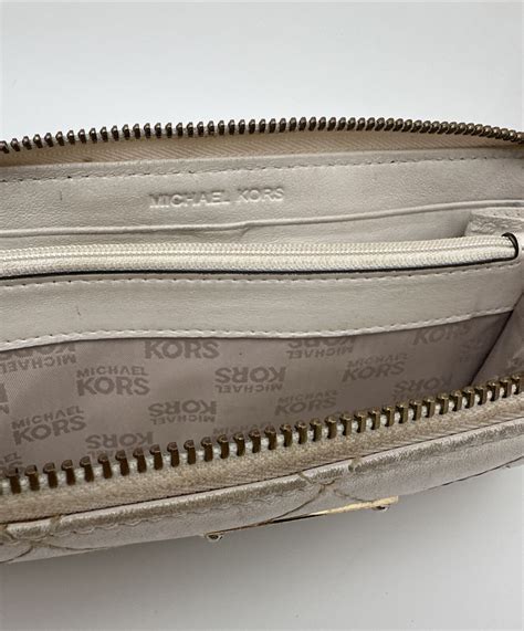 michael kors est 1981 wallet|michael kors wallet clearance sale.